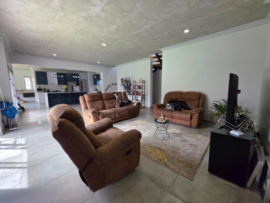 3 Bedroom Property for Sale in Wild Olive Estate Free State